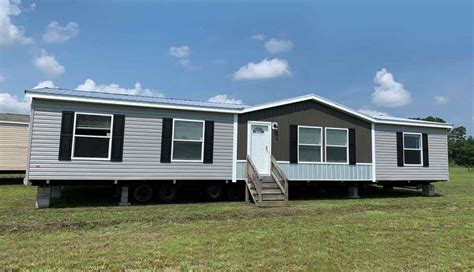 modular homes with metal roofs